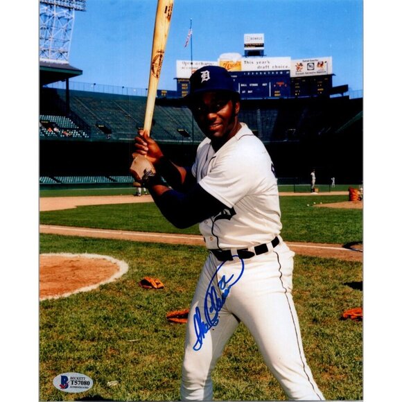 IKE BLESSITT DETROIT TIGERS MLB SIGNED 8x10 COA Beckett T57080 - Picture 1 of 2